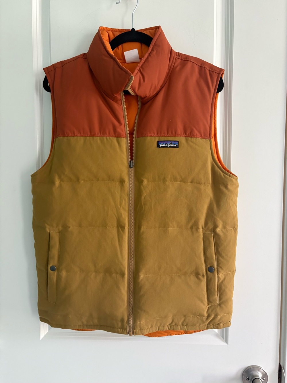 Patagonia Men’s Reversible Puffer Vest Size Small